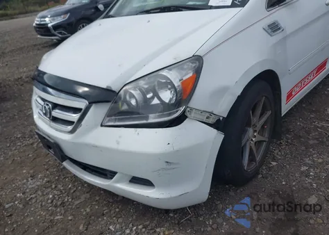 2005 Honda Odyssey Ex-L z USA, uszkodzony, nr VIN 5FNRL38725B108467